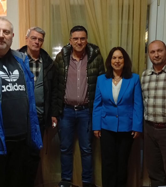 Συνάντηση του Τομεάρχη Δυτικής Μακεδονίας Δημήτριο Ρήγα και μελών του «Ανεξάρτητου Πανελλήνιου Συλλόγου Αποφοίτων ΤΕΙ» με την Βουλεύτρια Κοζάνης του ΣΥΡΙΖΑ-ΠΣ κα. Βέττα Καλλιόπη, στο γραφείο της στην Κοζάνη